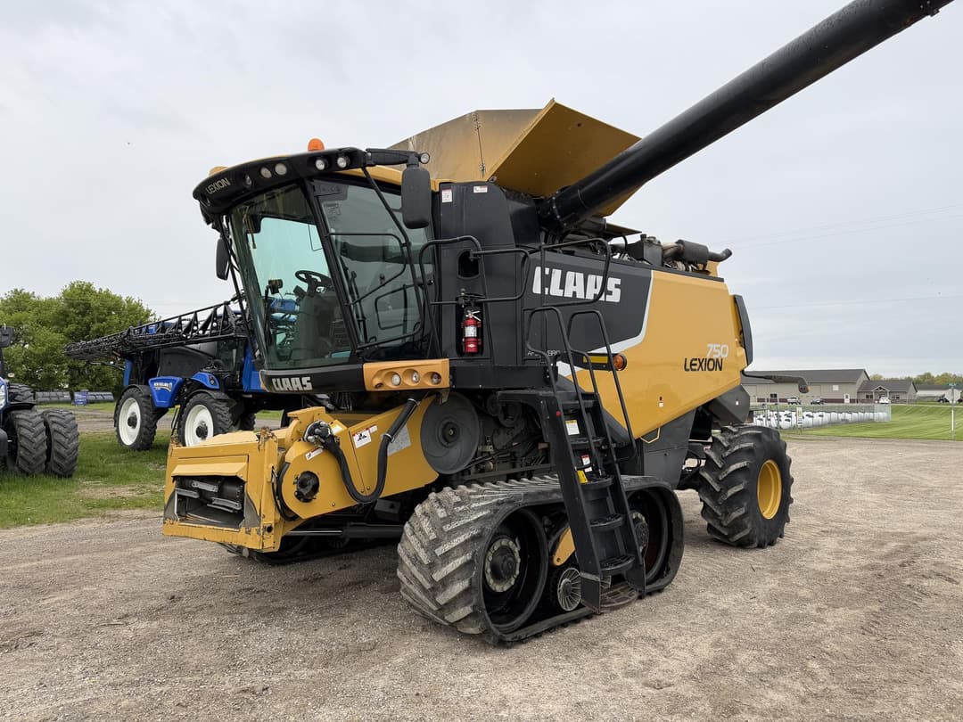 Image of CLAAS LEXION 750TT Primary image