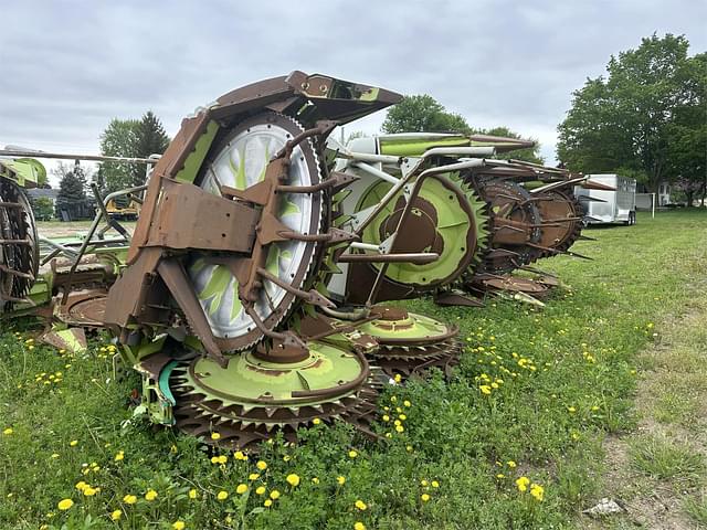 Image of CLAAS Orbis 600 equipment image 4