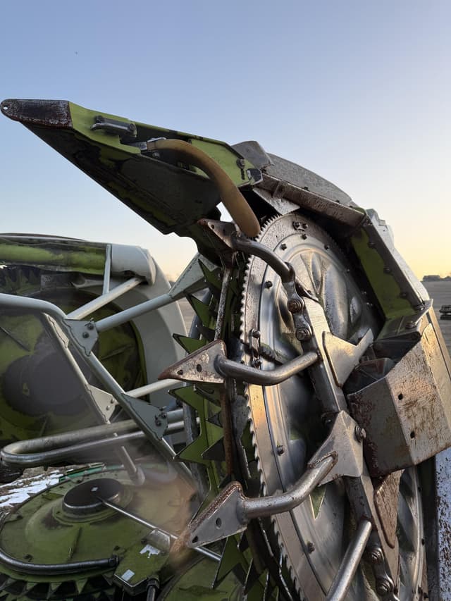 Image of CLAAS Orbis 600 equipment image 1