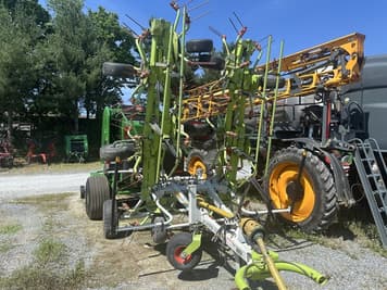 Main image CLAAS Volto 1100T