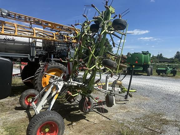 Image of CLAAS Volto 1100T equipment image 1