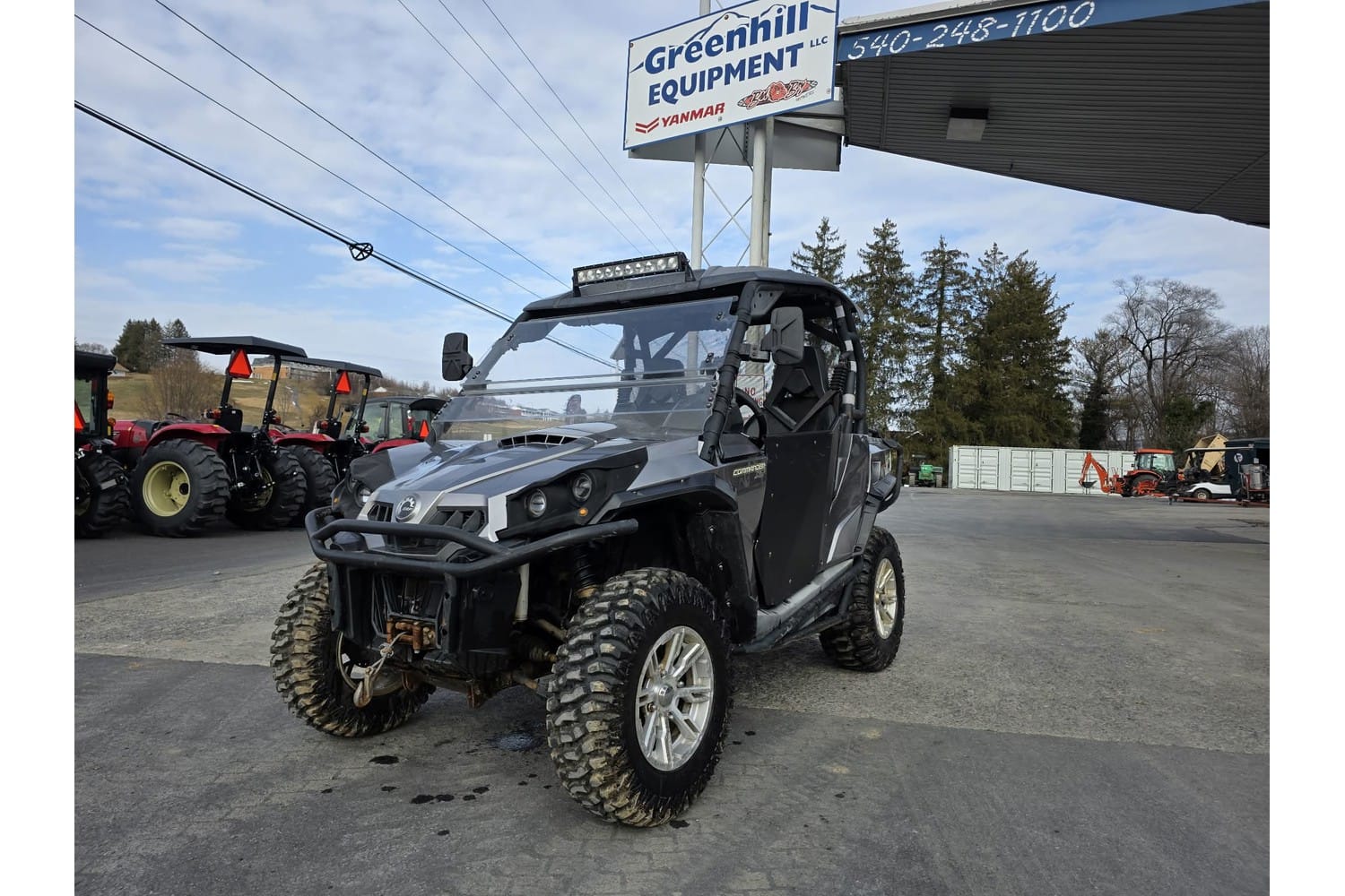 Can-Am Commander XT 1000 Equipment Image0