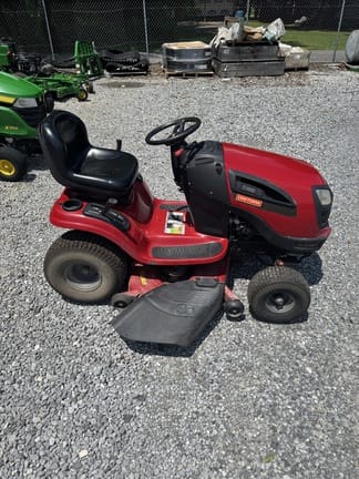 2013 Craftsman YT3000 Equipment Image0