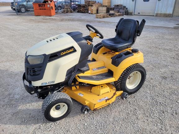 2013 Cub Cadet GTX 2100 Equipment Image0