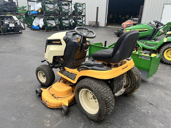 Image of Cub Cadet LGT1054 equipment image 2