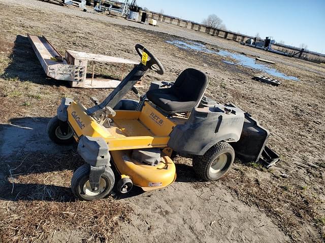 Image of Cub Cadet RZT S equipment image 3