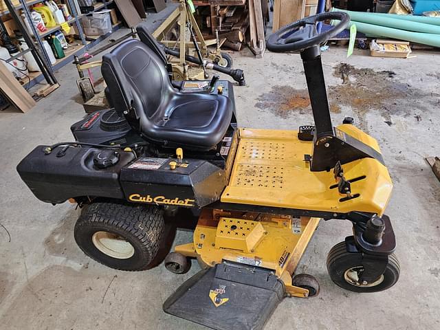 Image of Cub Cadet Z Force S equipment image 3