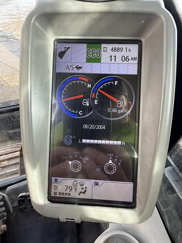 Image of John Deere 130G equipment image 2