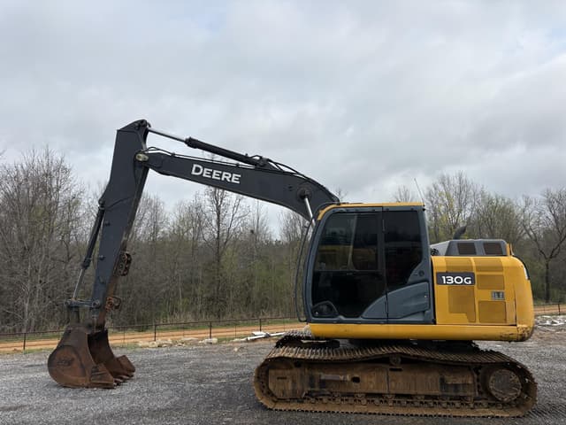 Image of John Deere 130G equipment image 2