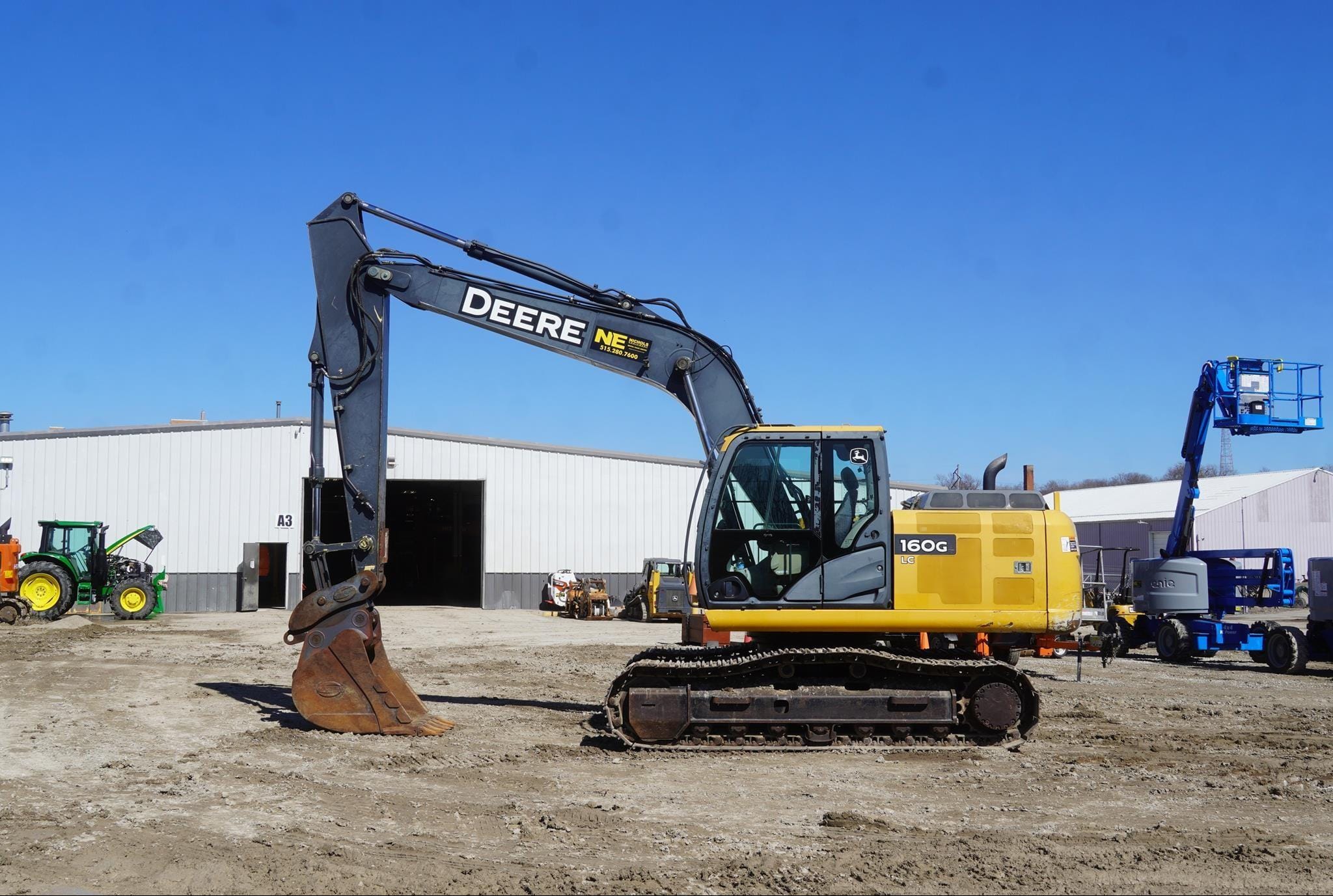 2013 John Deere 160GLC Equipment Image0