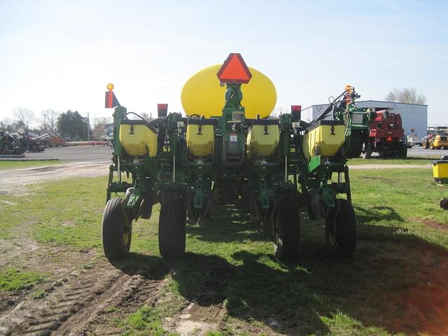 Image of John Deere 1770 equipment image 3