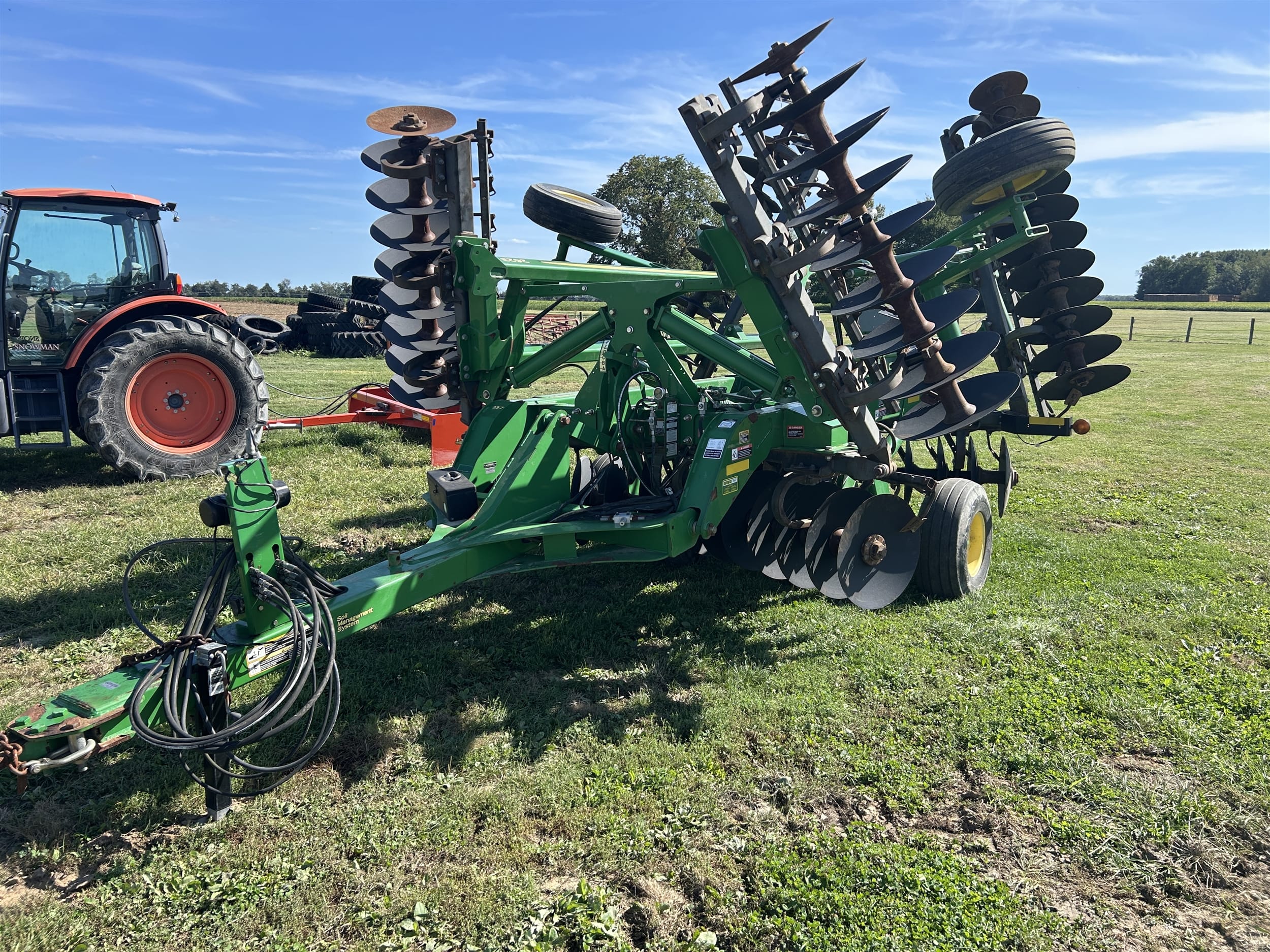 2013 John Deere 2623 Equipment Image0