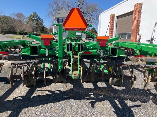 Image of John Deere 2623 equipment image 4