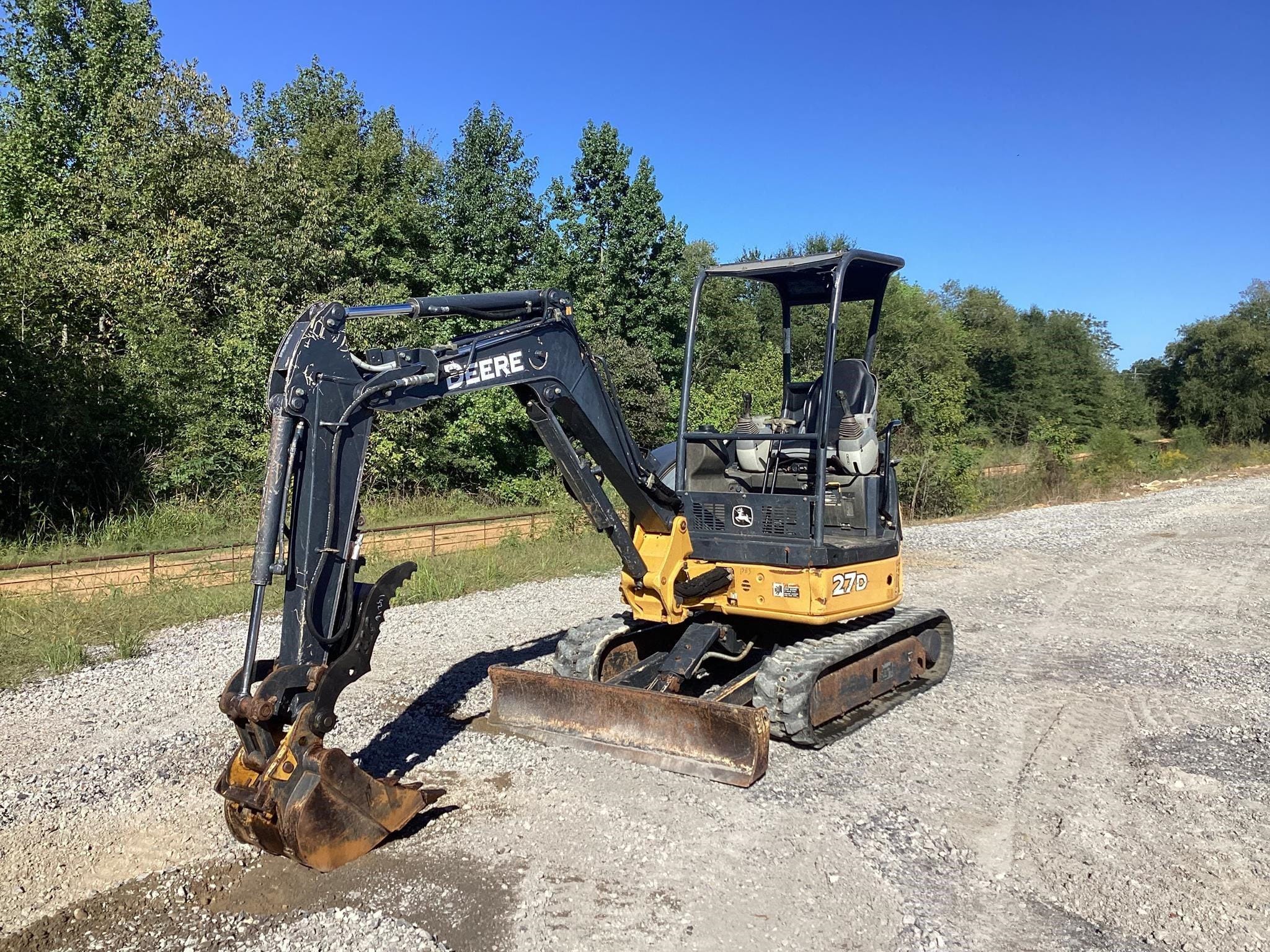 Main image John Deere 27D