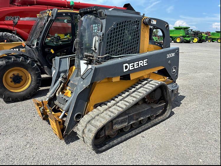 Image of John Deere 333E Primary image