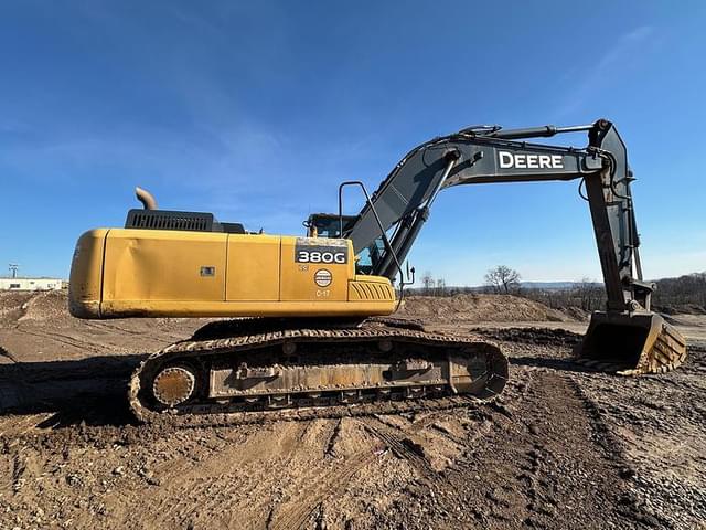 Image of John Deere 380G LC equipment image 2