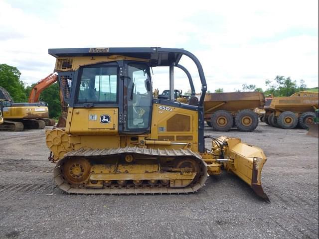 Image of John Deere 450J LGP equipment image 2