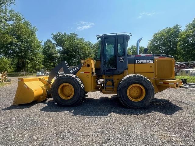 Image of John Deere 544K equipment image 2