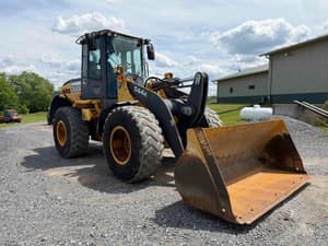 2013 John Deere 544K Image