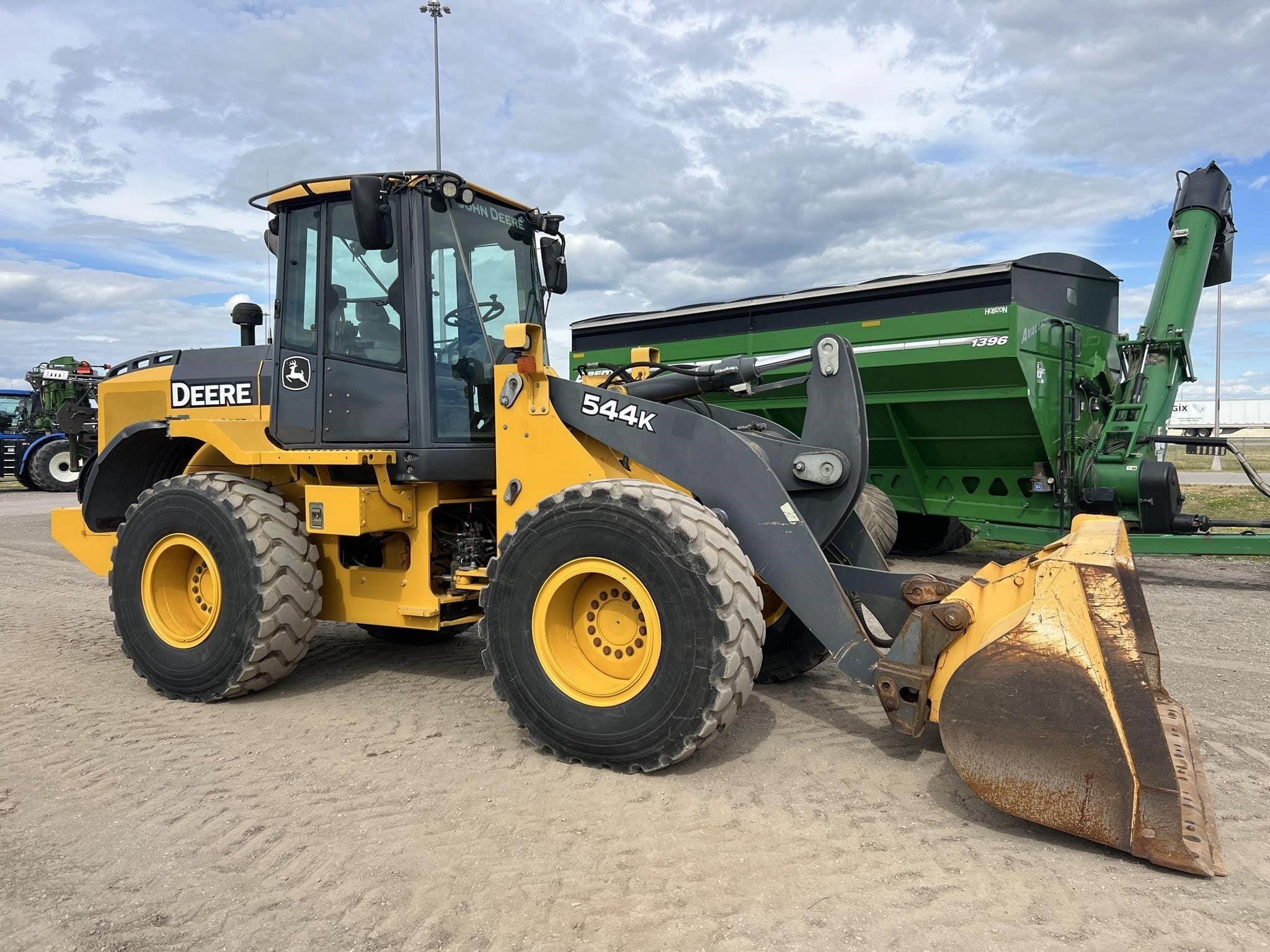 2013 John Deere 544K Equipment Image0