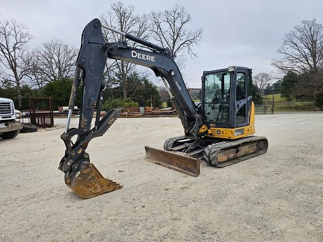 Image of John Deere 60G equipment image 4