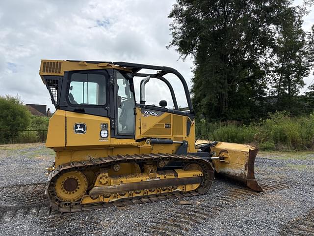 Image of John Deere 700K LGP equipment image 2