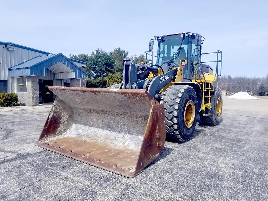 Image of John Deere 724K Primary image