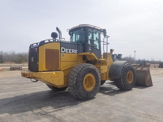 Image of John Deere 724K equipment image 4