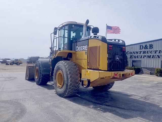 Image of John Deere 724K equipment image 2