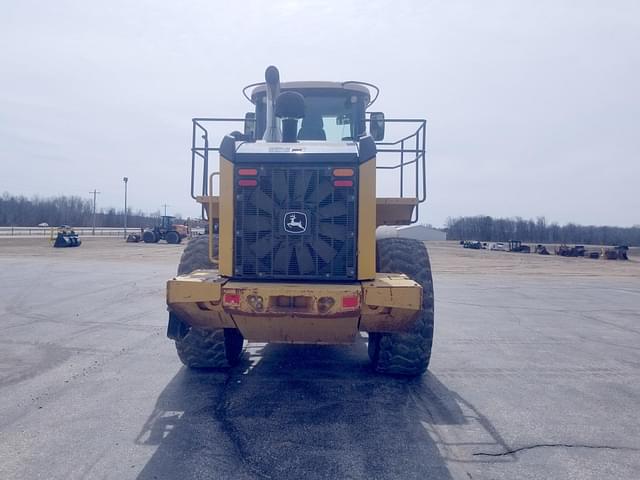 Image of John Deere 724K equipment image 3