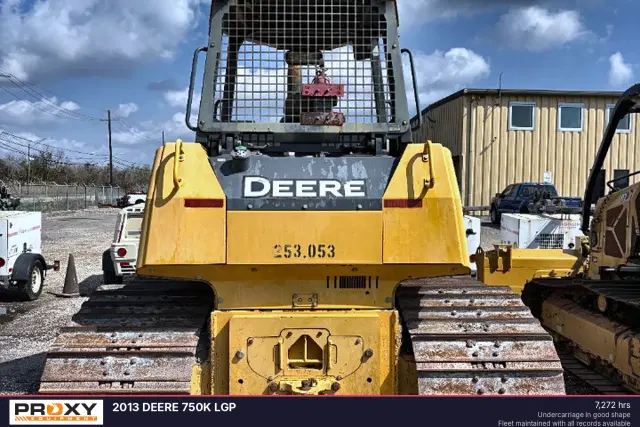 Image of John Deere 750K LGP equipment image 2