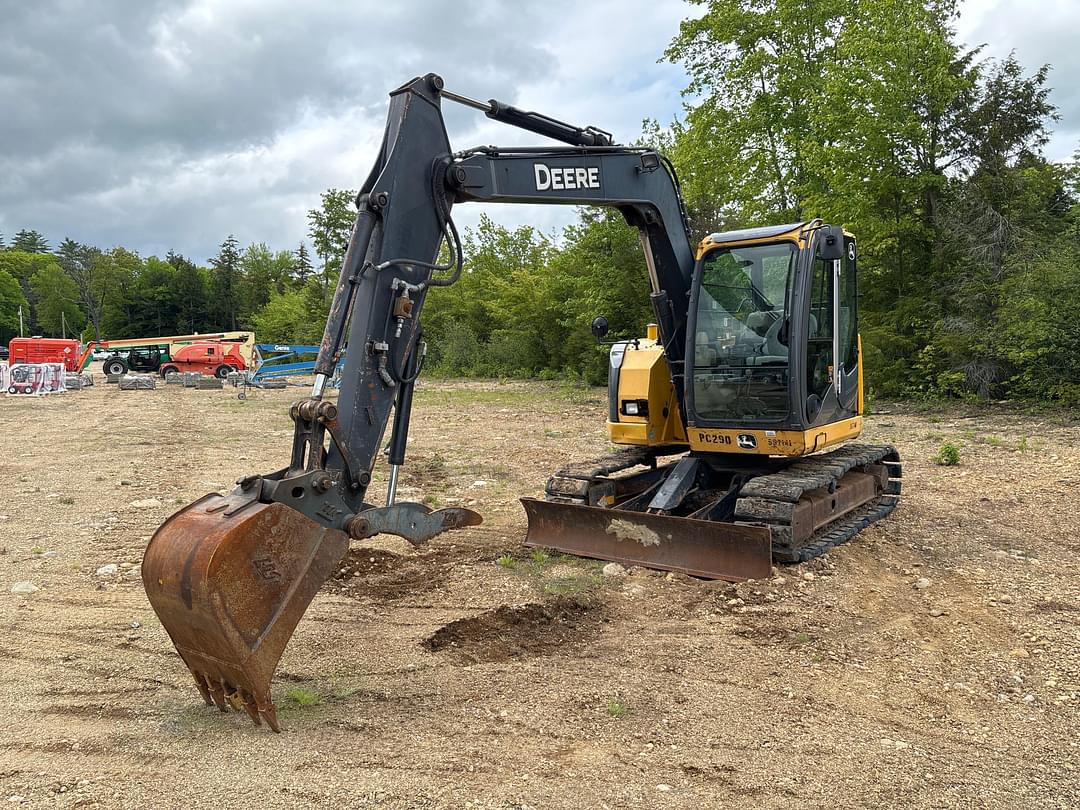 Image of John Deere 75D Primary image