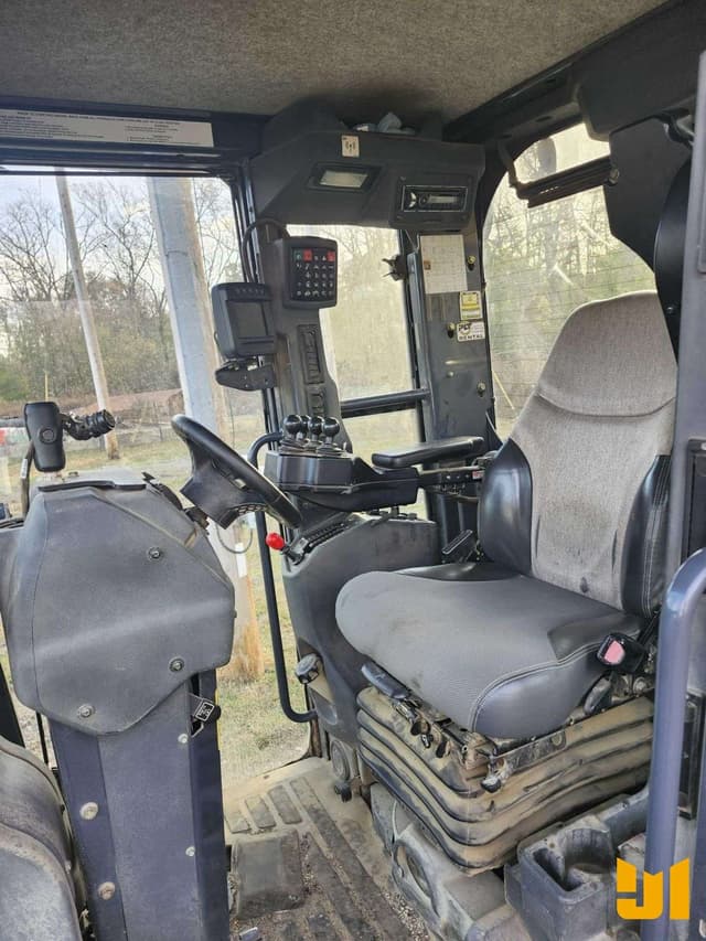 Image of John Deere 772GP equipment image 4