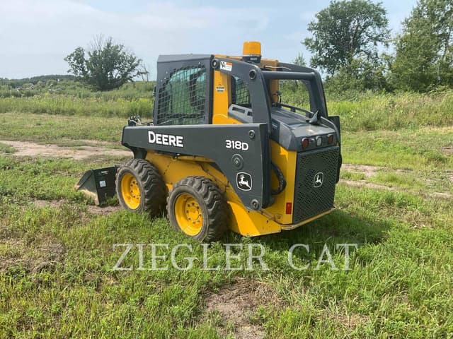 Image of John Deere 318D equipment image 3