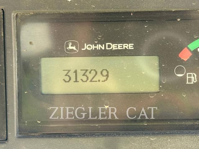 Image of John Deere 323D equipment image 4