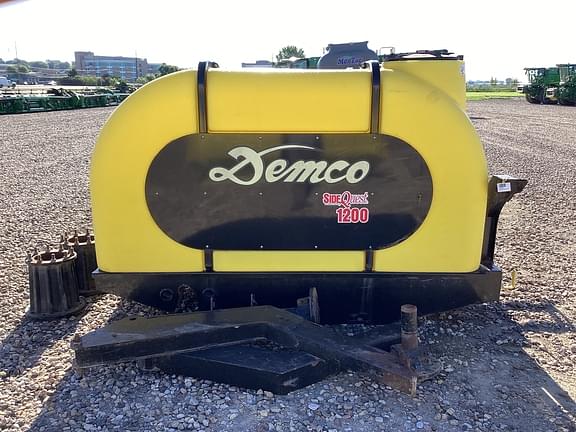 Image of Demco Side Quest equipment image 4