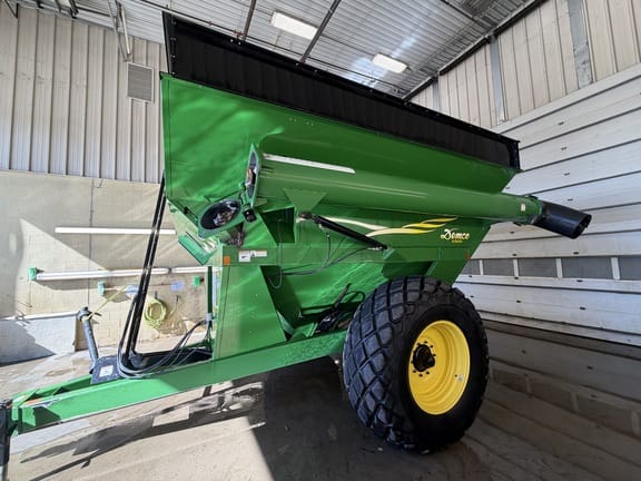 2013 Demco 650 Equipment Image0