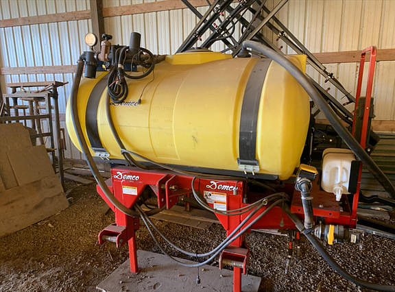 Image of Demco 400 equipment image 1