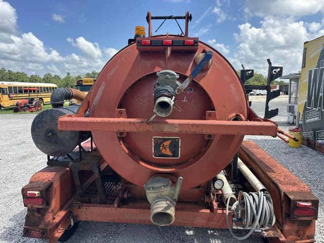Image of Ditch Witch FX30 equipment image 3