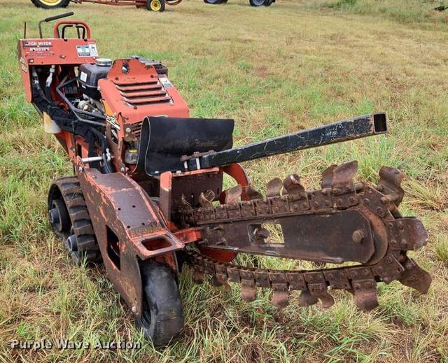 Image of Ditch Witch RT12 equipment image 2
