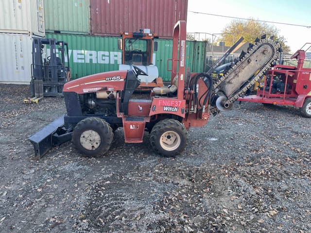 Image of Ditch Witch RT45 equipment image 2
