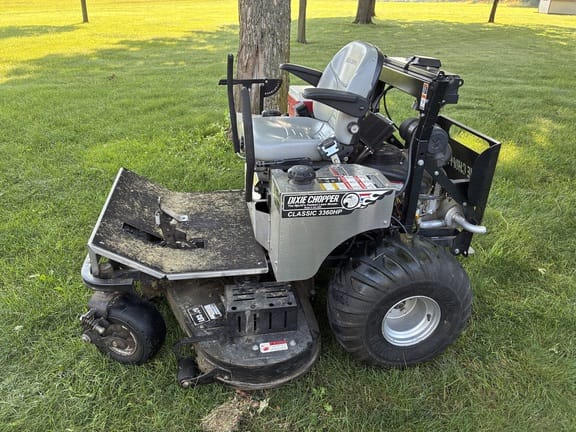 2013 Dixie Chopper 3360 Equipment Image0