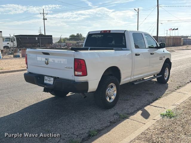 Image of Dodge Ram 2500 equipment image 4