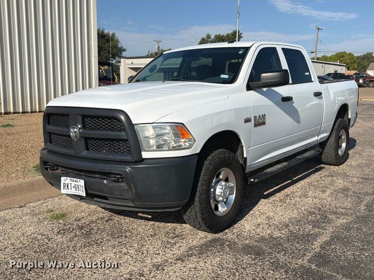 2013 Dodge Ram 2500 Equipment Image0