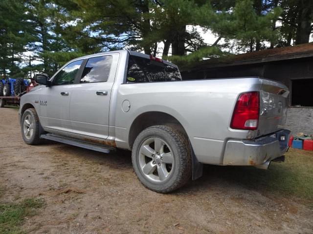 Image of Dodge Ram 1500 equipment image 1