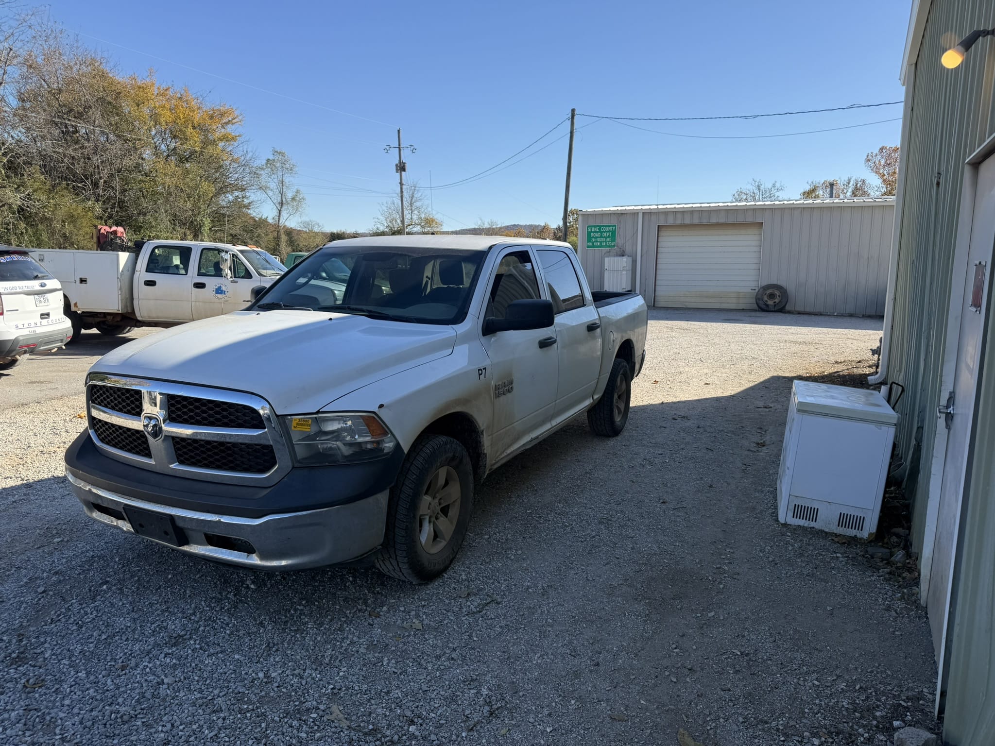 2013 Dodge Ram 1500 Equipment Image0