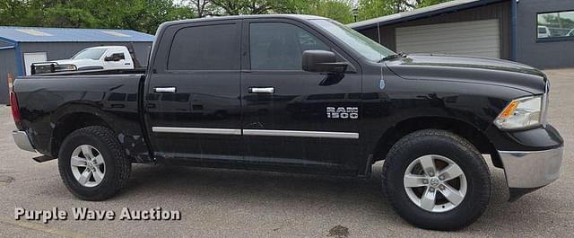 Image of Dodge Ram 1500 equipment image 3
