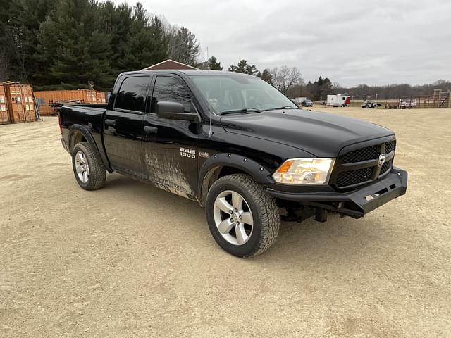 Image of Dodge Ram 1500 equipment image 2