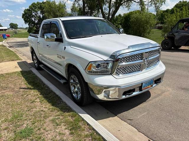 Image of Dodge Ram 1500 equipment image 3