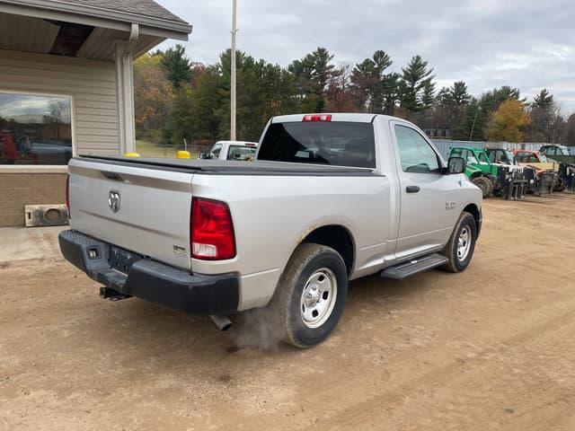 Image of Dodge Ram 1500 equipment image 4